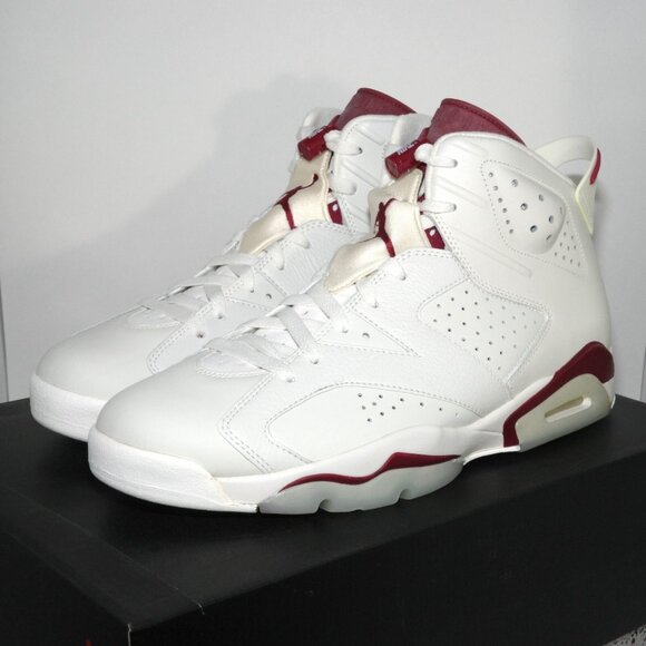 2015 Air Jordan 6 Retro Maroon 384664-116 US 11.5 DS Brand New Damaged Box - Picture 1 of 13